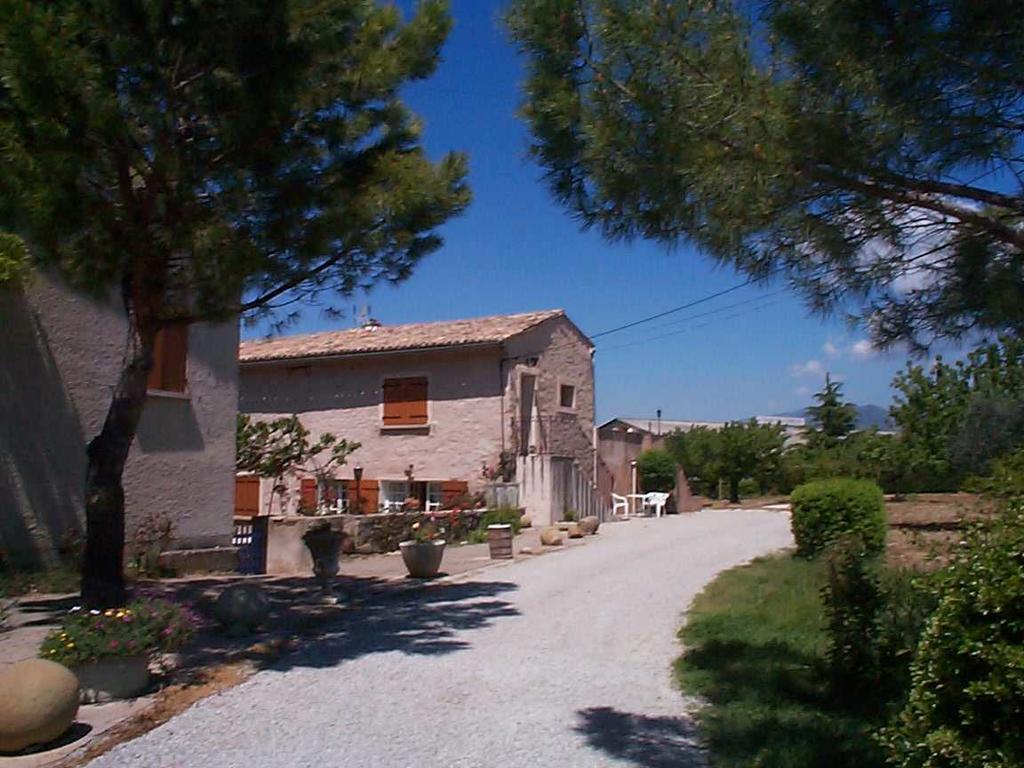 Mas Du Prescondu Villa Mirabel-aux-Baronnies Eksteriør bilde